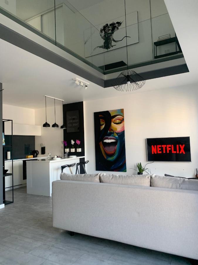 Two-Levels Penthouse With A Garden In The City Center Leilighet Łódź Eksteriør bilde